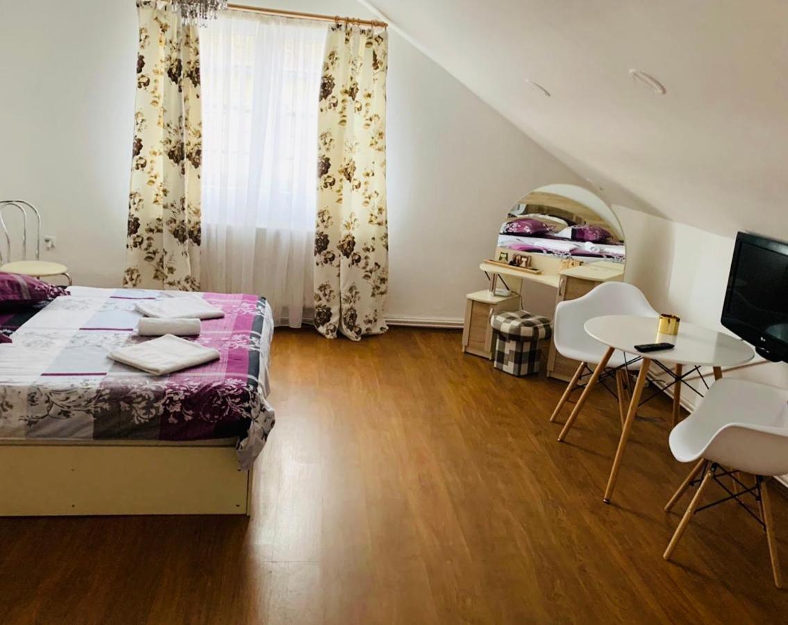 Unser Haus Guest house *